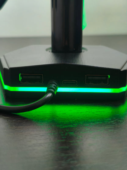 Soporte RGB + Hub para Audifonos y Controles
